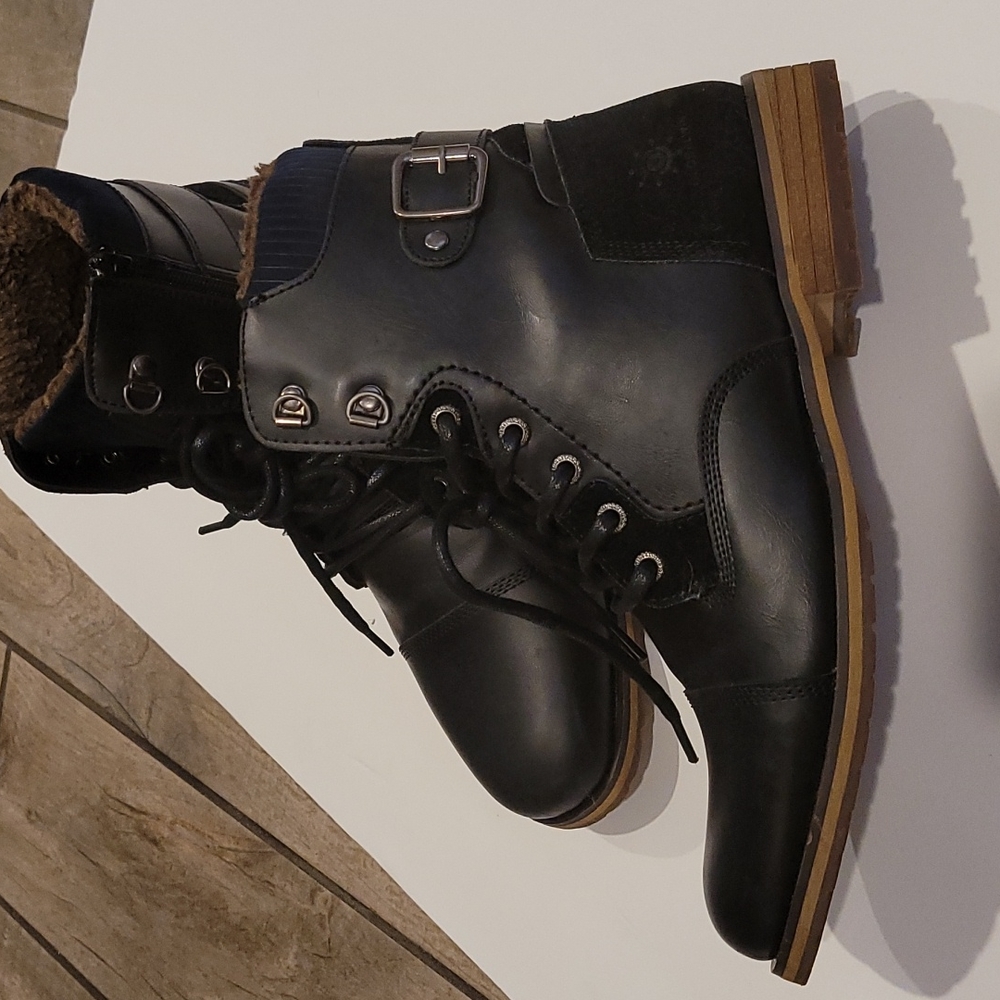 Men's boots - Picture 3 of 9